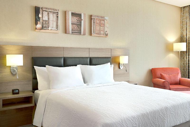 Hilton Garden Inn Tabuk - Oda