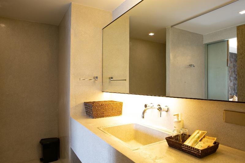 The Silver Palm Wellness Resort - Bangkok - Oda