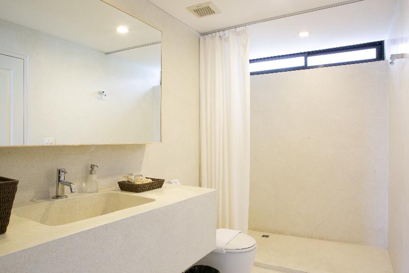 The Silver Palm Wellness Resort - Bangkok - Oda