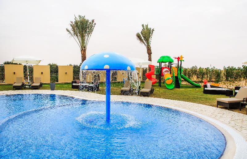 Western Hotel - Madinat Zayed - Havuz