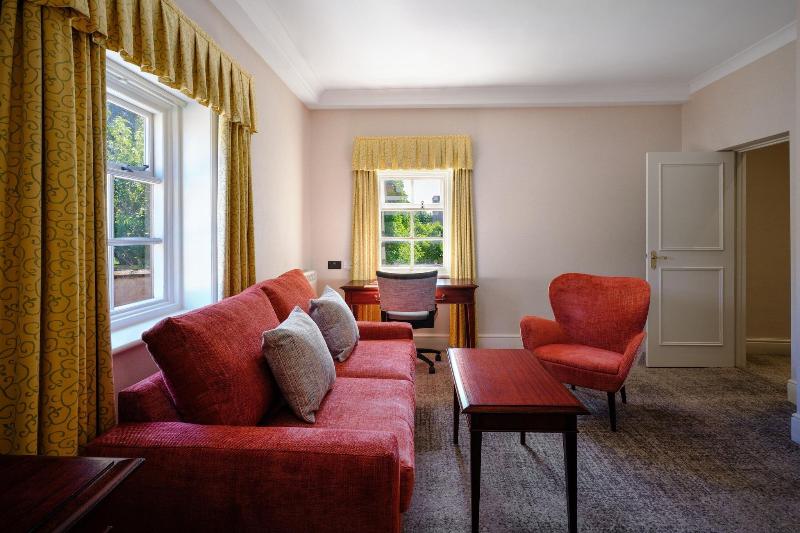 Delta Hotels Marriott Breadsall Priory CountryClub - Oda