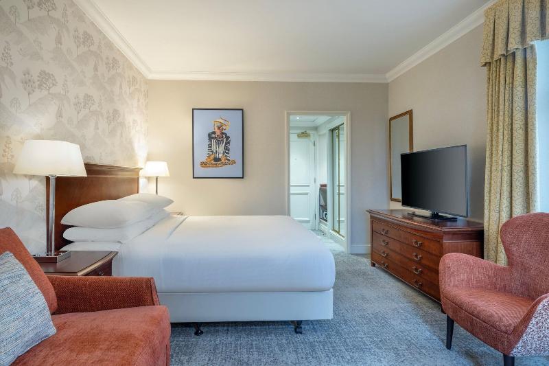 Delta Hotels Marriott Breadsall Priory CountryClub - Oda