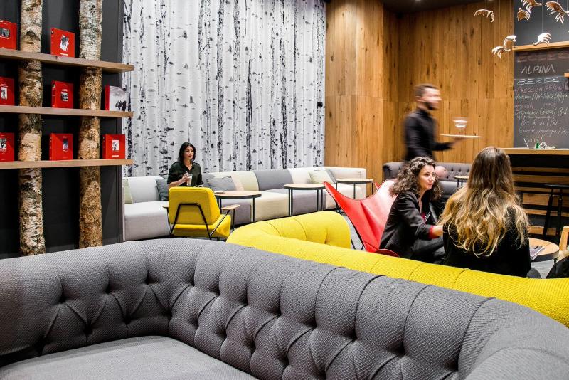 Alpina Eclectic Hotel - Bar