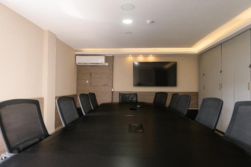 Rise Hotel - Toplantı