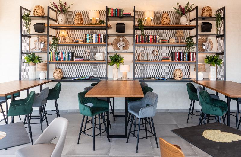Rise Hotel - Genel
