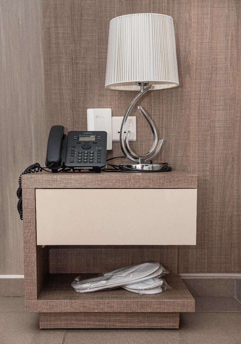Rise Hotel - Oda