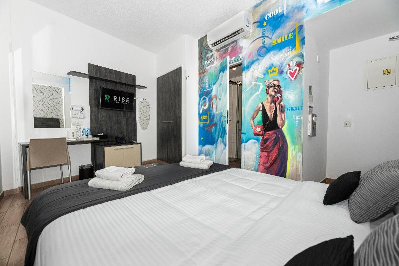 Rise Hotel - Oda