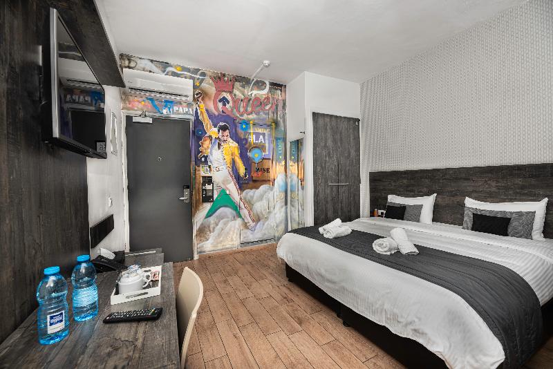 Rise Hotel - Oda