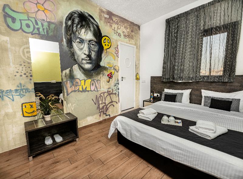 Rise Hotel - Oda