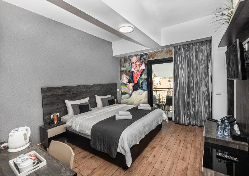 Rise Hotel - Oda