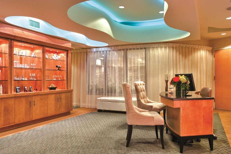 Viana Hotel & Spa Trademark Collection by Wyndham - Aktivite