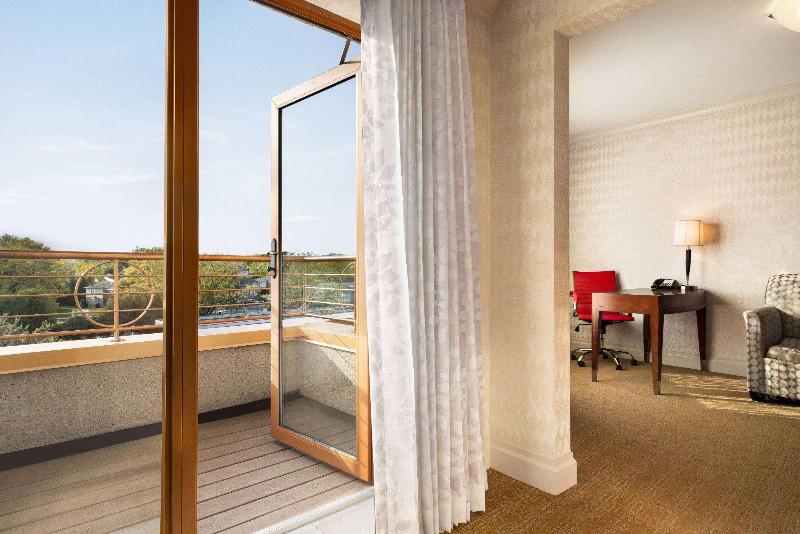 Viana Hotel & Spa Trademark Collection by Wyndham - Oda