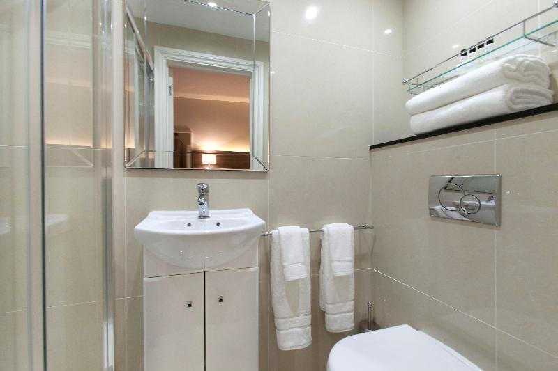 Hotel Shepherd's Bush London - Genel
