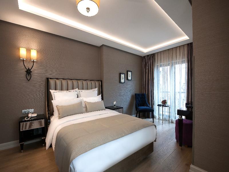 Le Petit Palace Hotel - Oda