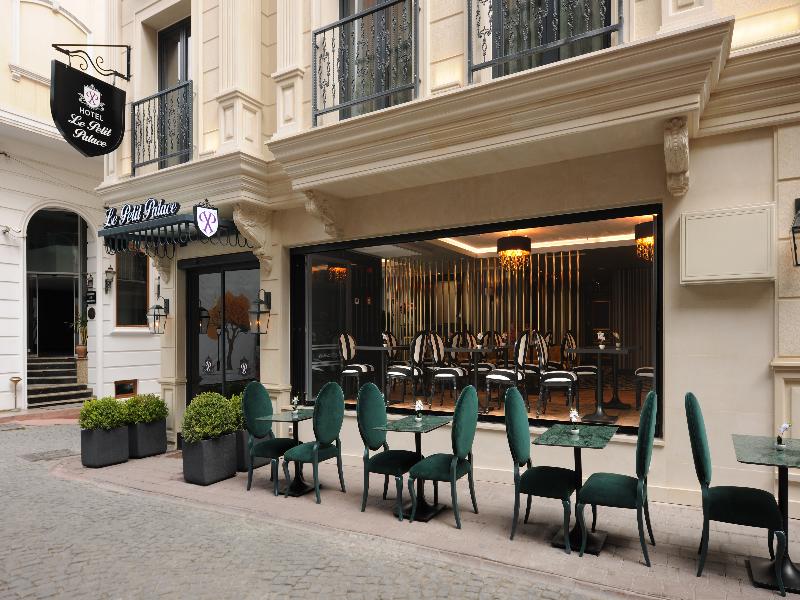 Le Petit Palace Hotel - Restoran