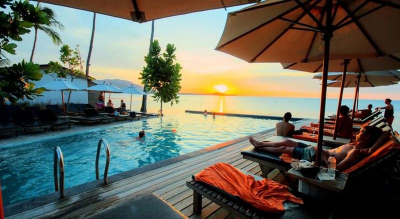 Escape Beach Resort - Genel