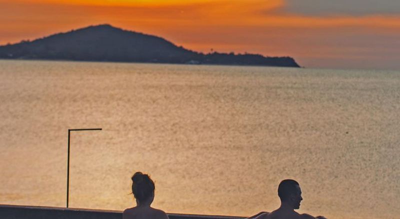 Escape Beach Resort - Plaj