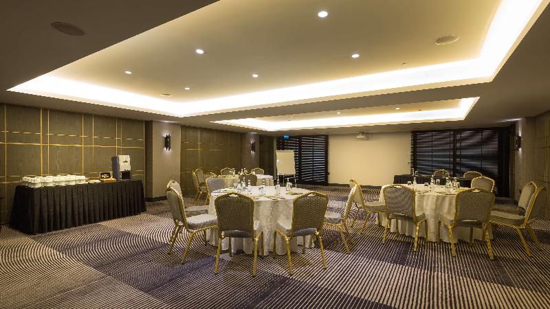 Doubletree By Hilton Izmir Airport - Genel
