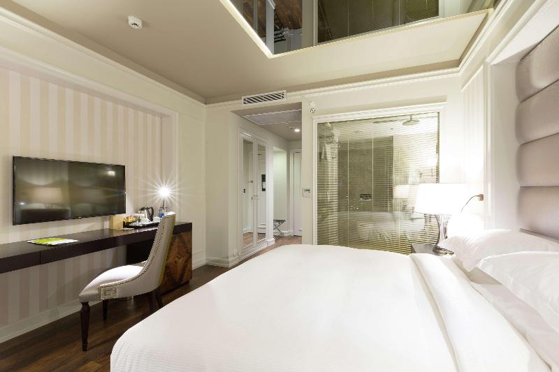 Doubletree By Hilton Izmir Airport - Oda