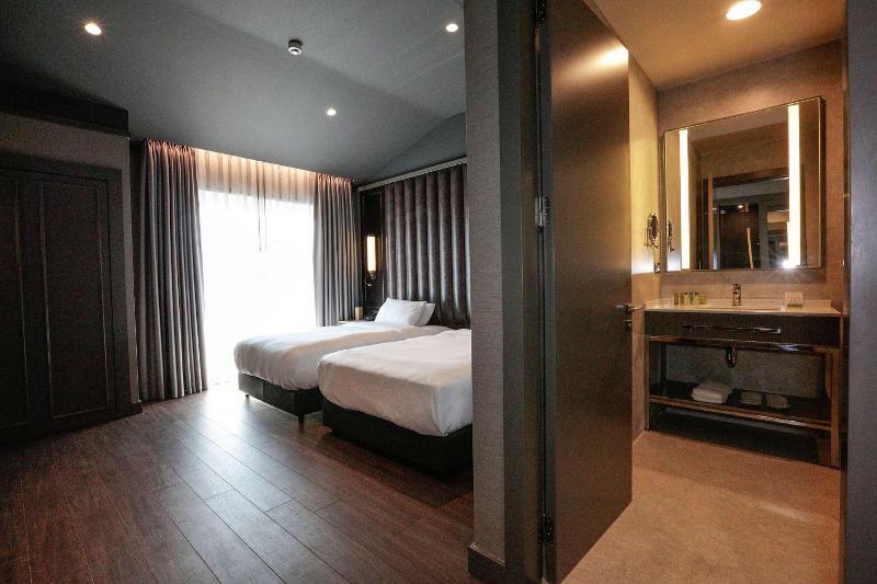 Doubletree By Hilton Izmir Airport - Oda