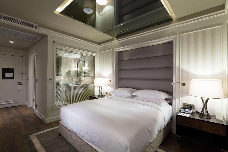Doubletree By Hilton Izmir Airport - Oda