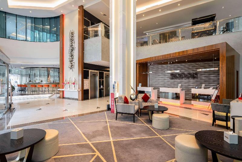 Ramada By Wyndham Dubai Barsha Heights Ex AurisInn - Lobi