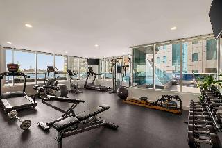 Ramada By Wyndham Dubai Barsha Heights Ex AurisInn fotoÄŸrafÄ±