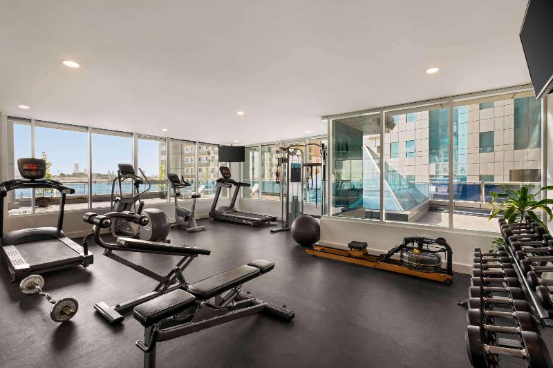 Ramada By Wyndham Dubai Barsha Heights Ex AurisInn - Aktivite