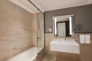 Ramada By Wyndham Dubai Barsha Heights Ex AurisInn fotoÄŸrafÄ±