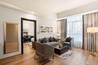 Ramada By Wyndham Dubai Barsha Heights Ex AurisInn fotoÄŸrafÄ±