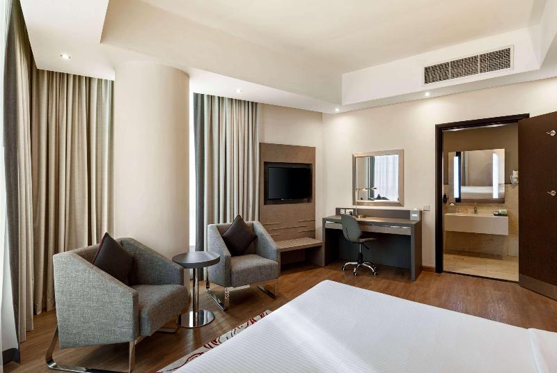 Ramada By Wyndham Dubai Barsha Heights Ex AurisInn - Oda