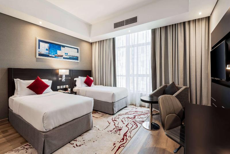 Ramada By Wyndham Dubai Barsha Heights Ex AurisInn - Oda