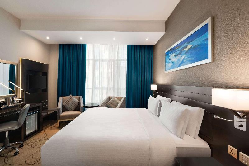 Ramada By Wyndham Dubai Barsha Heights Ex AurisInn - Oda