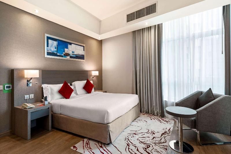 Ramada By Wyndham Dubai Barsha Heights Ex AurisInn - Oda