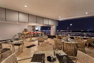 Ramada By Wyndham Dubai Barsha Heights Ex AurisInn fotoÄŸrafÄ±