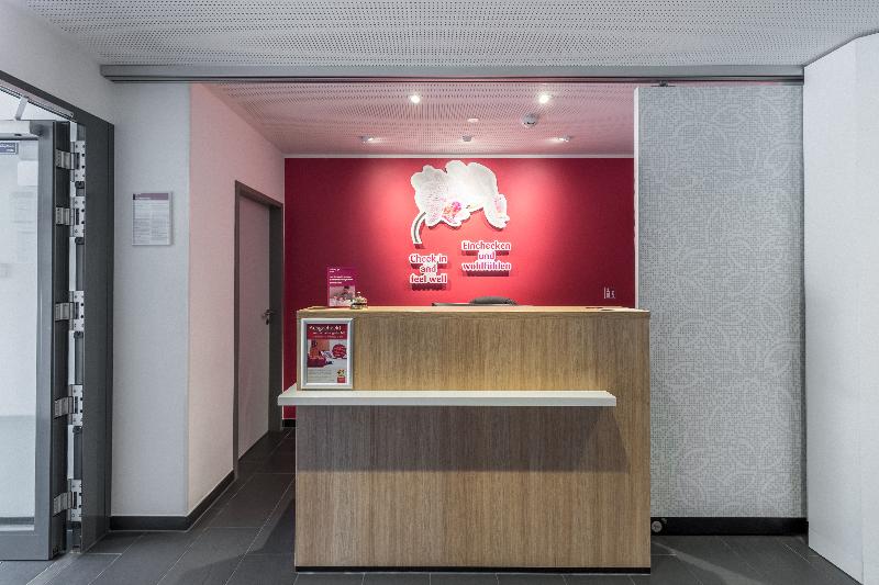 Serways Hotel Weiskirchen - Lobi