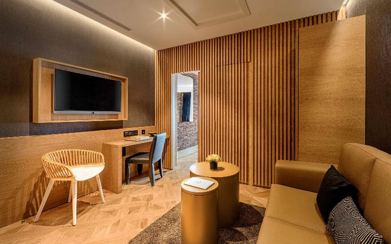 Monument Hotel - Oda