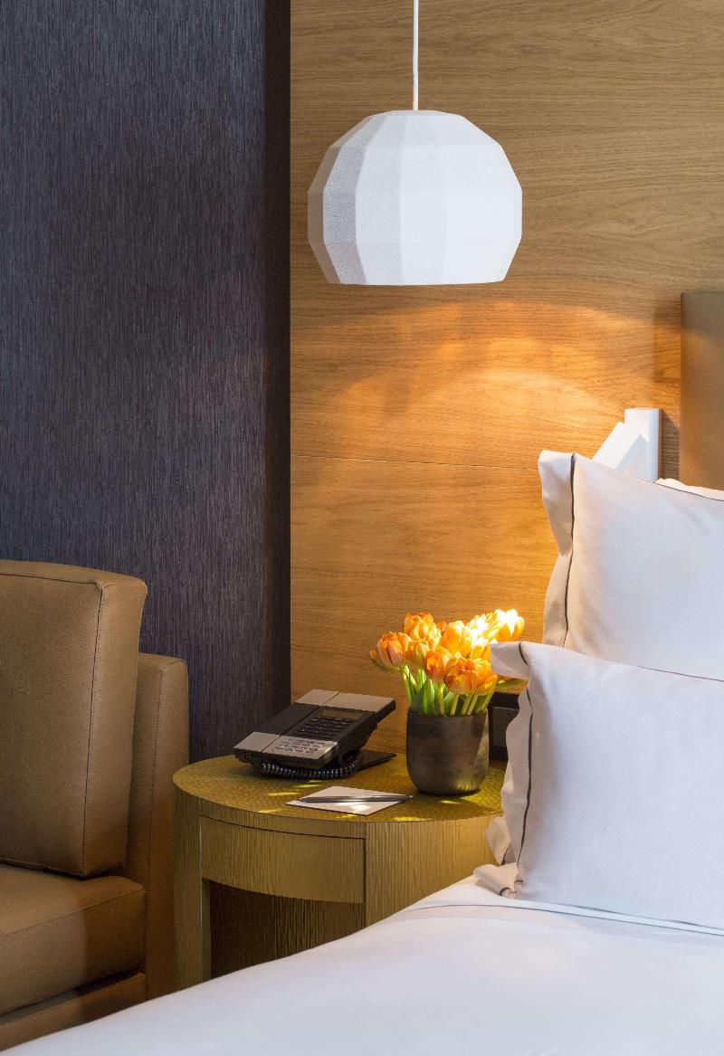 Monument Hotel - Oda