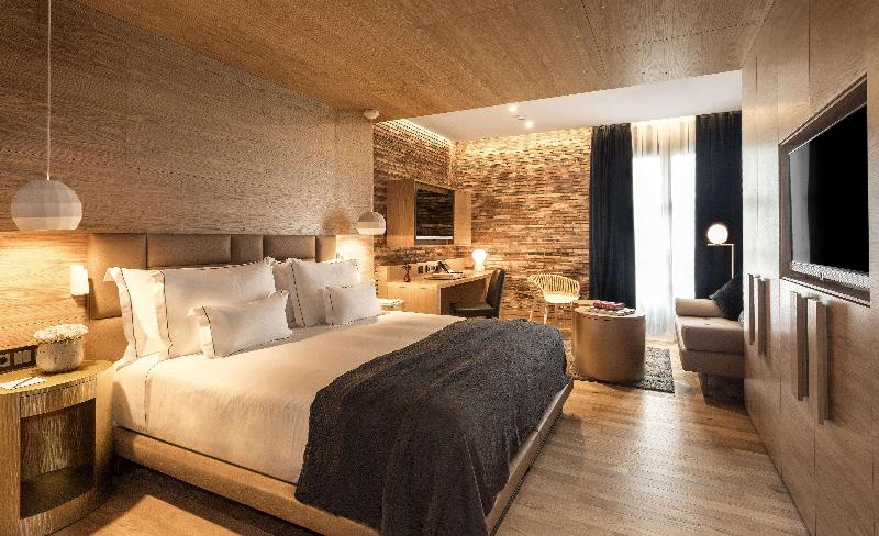 Monument Hotel - Oda