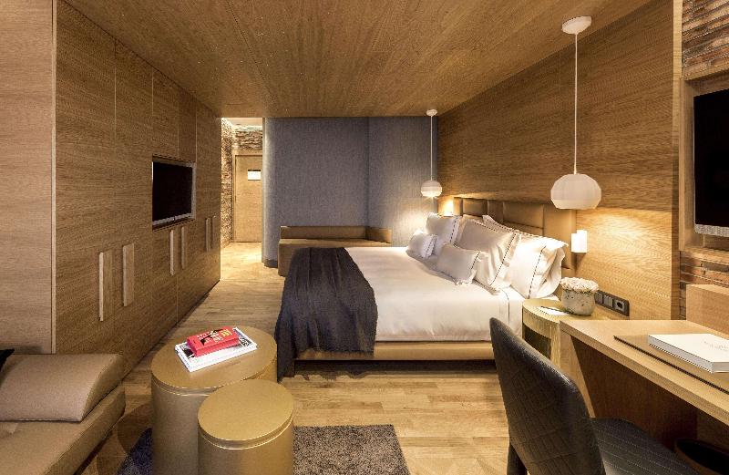 Monument Hotel - Oda