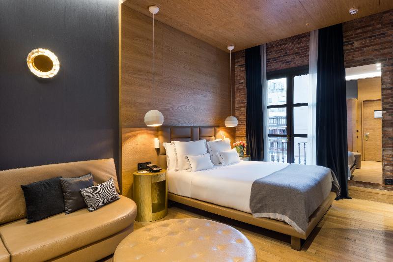 Monument Hotel - Oda