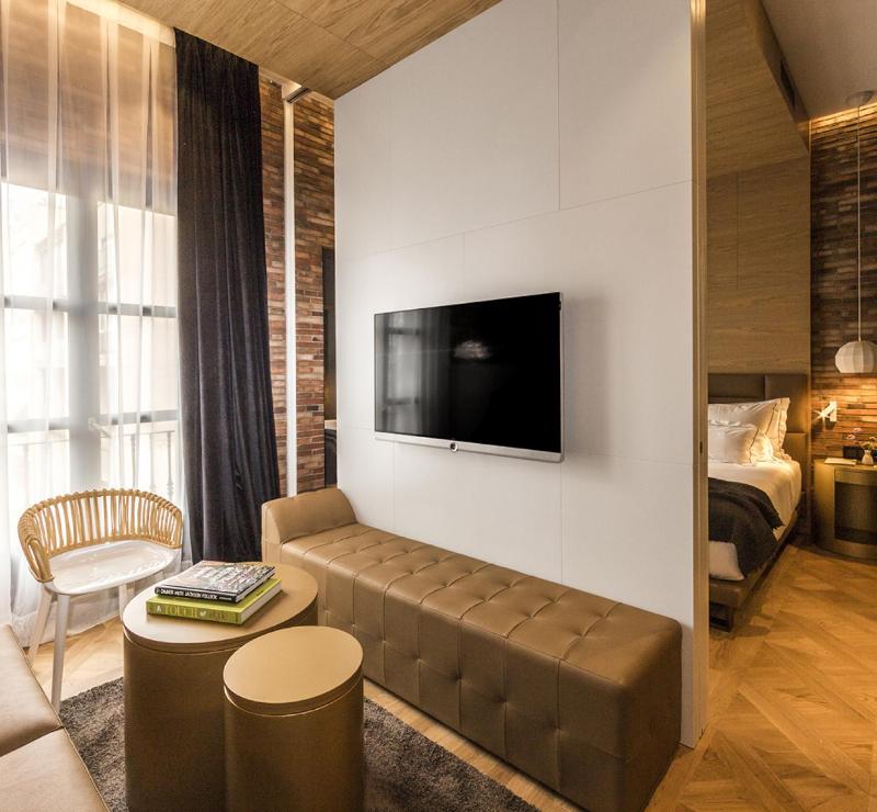 Monument Hotel - Oda