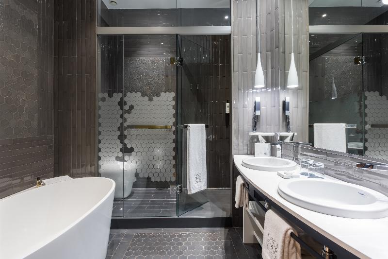 Monument Hotel - Oda