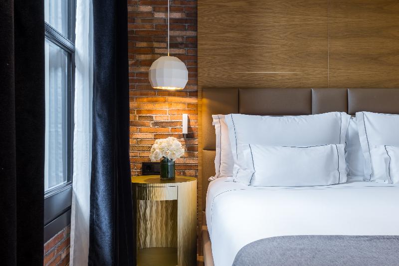 Monument Hotel - Oda
