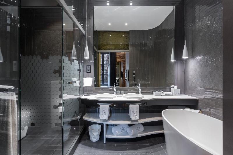 Monument Hotel - Oda