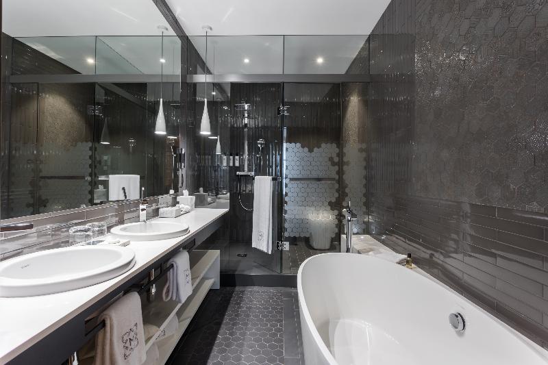 Monument Hotel - Oda