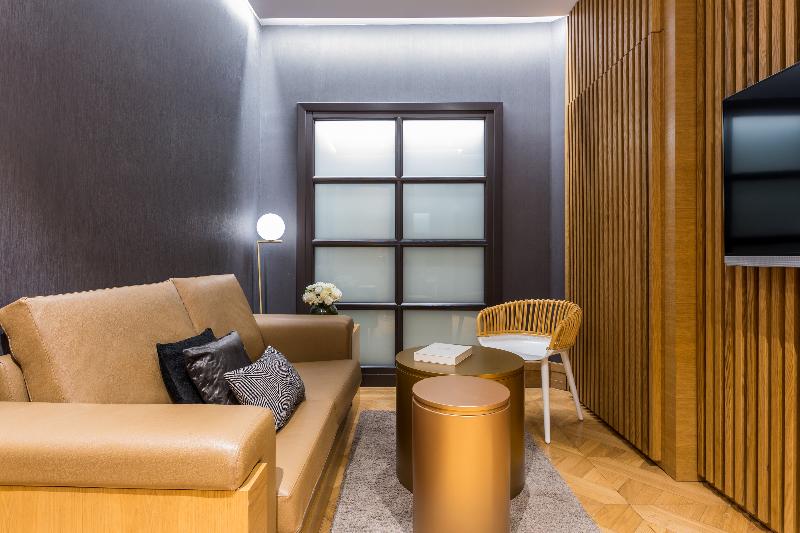 Monument Hotel - Oda