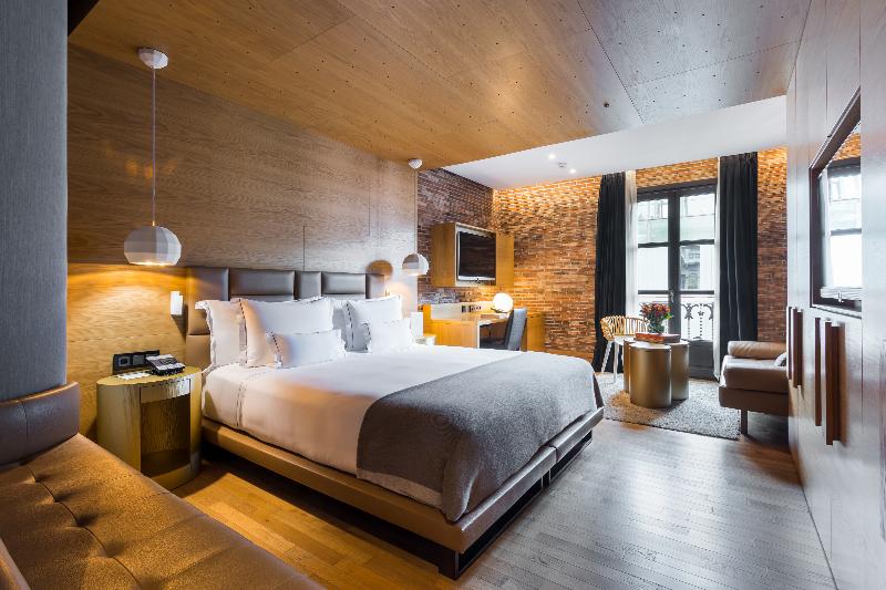 Monument Hotel - Oda