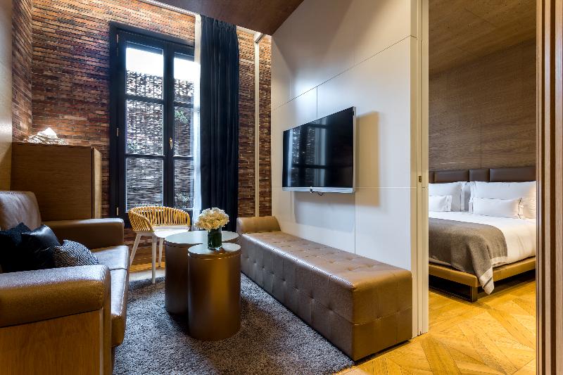 Monument Hotel - Oda