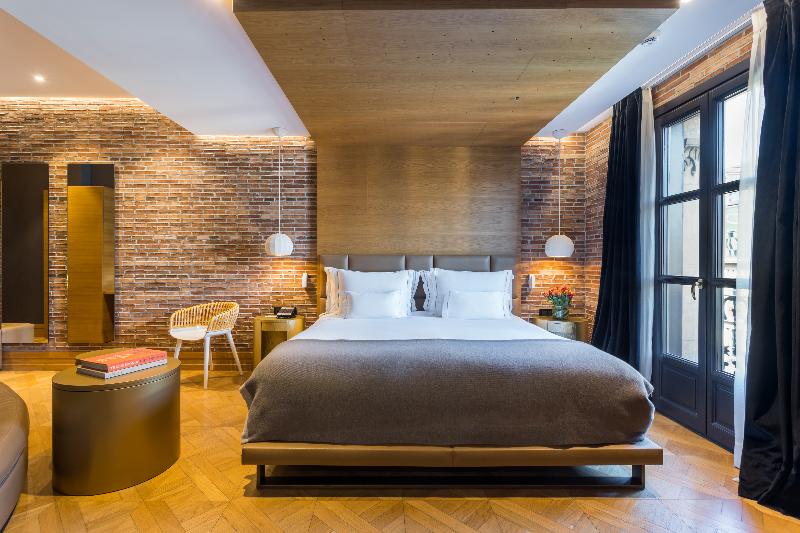 Monument Hotel - Oda